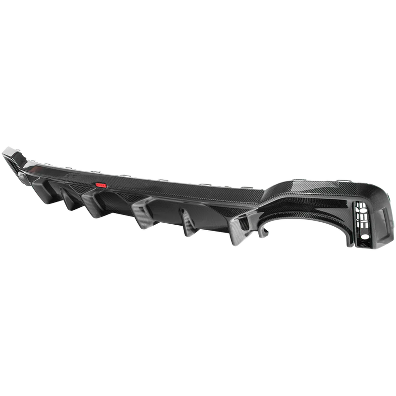 Audi C8 RS6 / RS7 diffuser – Visual Carbon med URBAN-emblem KONG PERFORMANCE