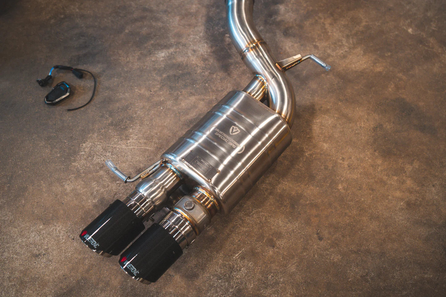Valvetronic Designs Damper Exhauster System - BMW M5 F10 / M6 F06 (2011–2016)