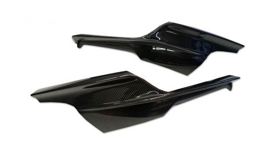 Novitec Ferrari 812 rearstøtfanger attachment, visible karbon