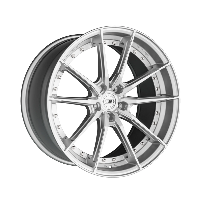 SixNine FF-THREE felgsett - BMW M5 F90 - HyperSilver - foran, halvvinkel