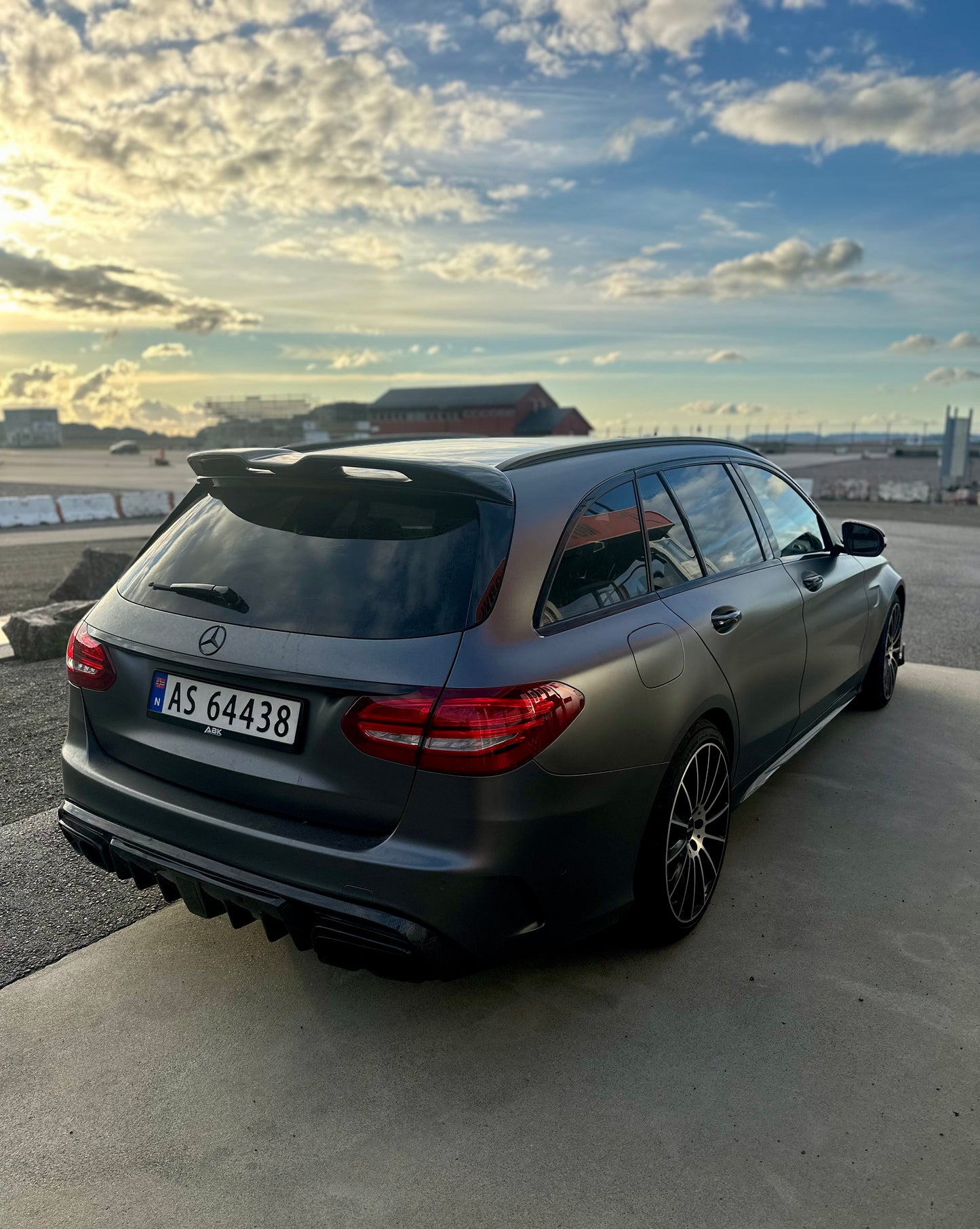 Kong Carbon Takspoiler – Mercedes-Benz C-Klasse S205 (2014–2021)