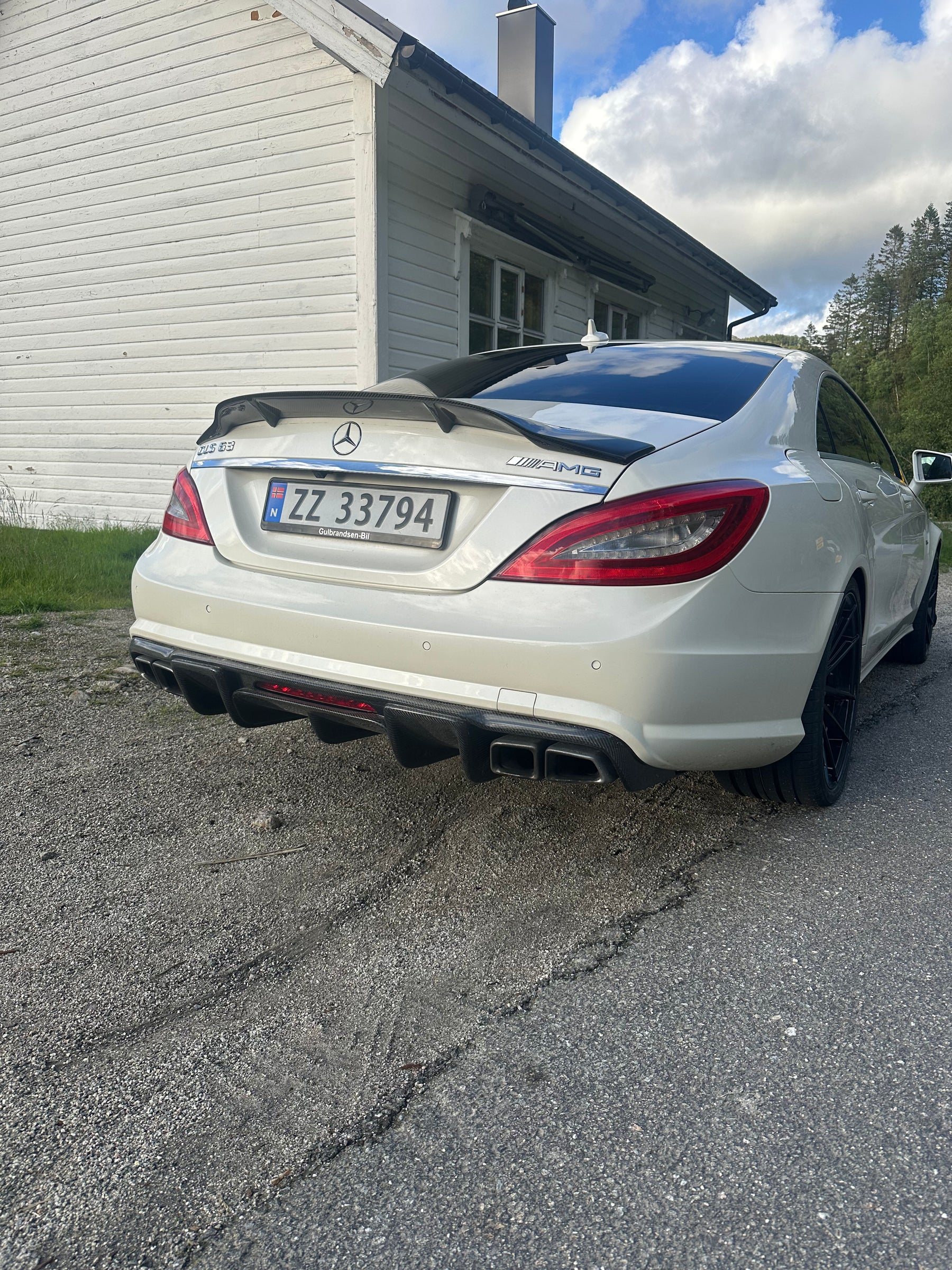 Mercedes CLS63 AMG - Luxury missile build