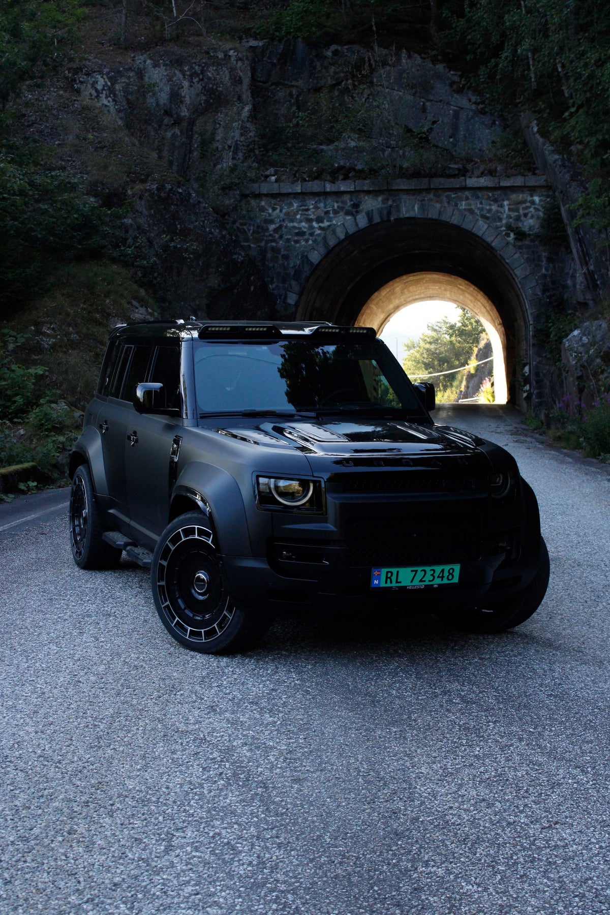 Land Rover Defender OCTA -URBAN EDITION