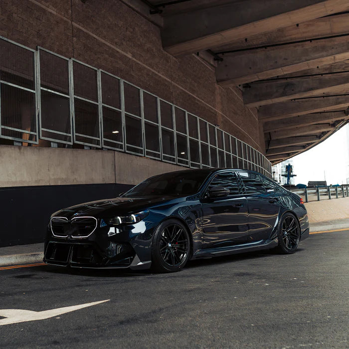 MHC+ BMW G90 & G99 M5 Performance Style Front Splitter – Pre-Preg Carbon