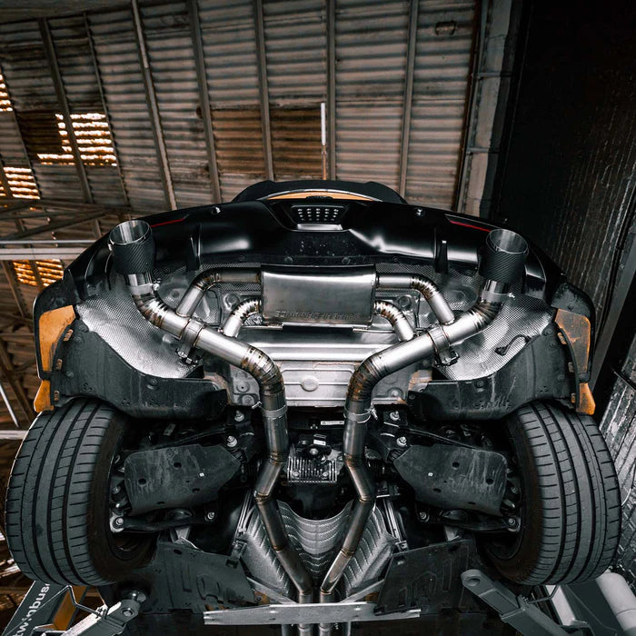 R44 Performance Titanium Cat-Back Eksosanlegg med Carbontipper – Toyota Supra A90 KONG PERFORMANCE