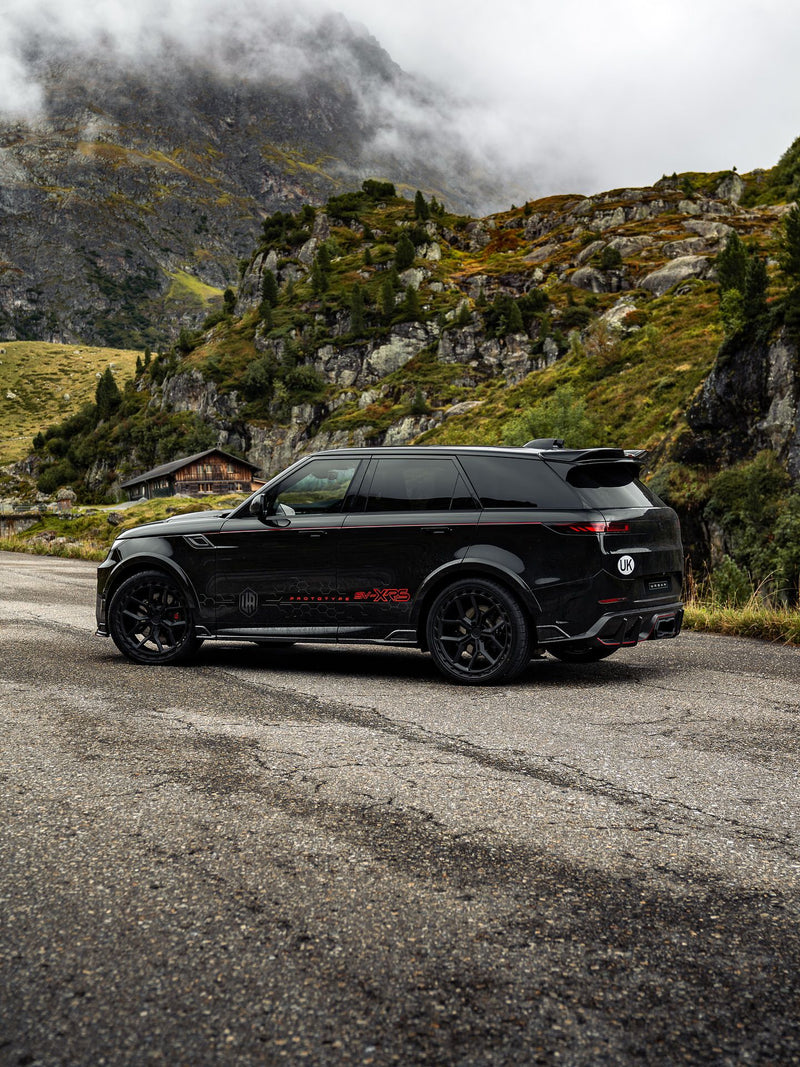Urban Automotive Range Rover Sport L461 XRS widebody-pakke – sentrert eksosutløp