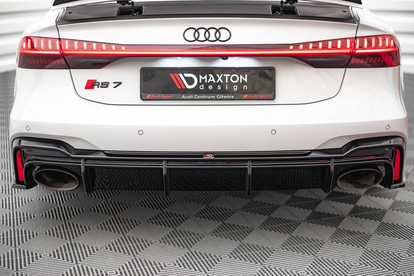 Rear Valance – Audi RS6 C8 / RS7 C8 (2019-2023)