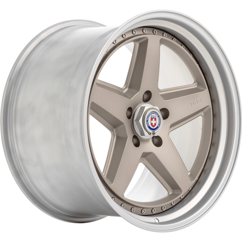 HRE 517