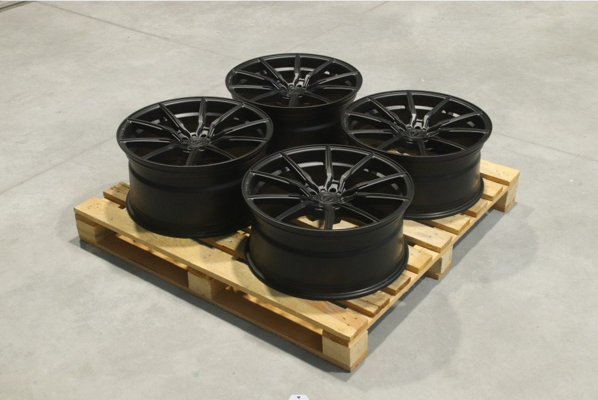 Set of CVR4 20x9 ET20 + 20x10 ET30 5x112 Matt Black