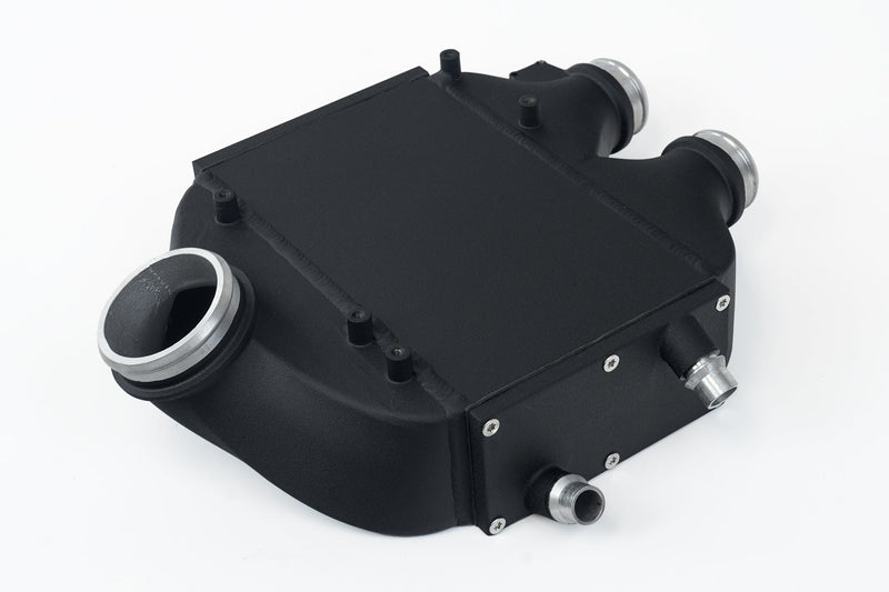 CSF BMW F8X S55 Charge Air Cooler Black — kjerneprofil detalj