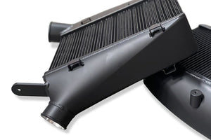 CSF RS6 RS7 C8 Intercooler Black — overflatebehandling detalj