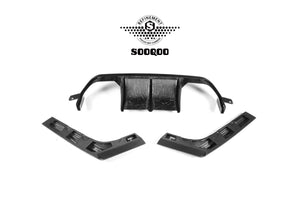 SOOQOO – Carbon Diffuser (V Style)  BMW M3 F80 / M4 F82 / F83 (2014–2020)