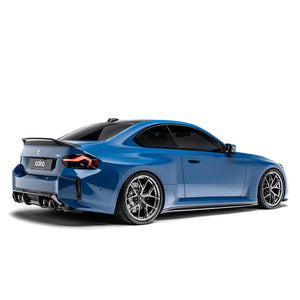 ADRO BMW G87 M2 G42 M240i Carbon Spoiler — pass-through detalj