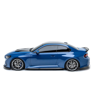 ADRO BMW G87 M2 G42 M240i Carbon Spoiler — installert på bil