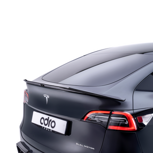 ADRO Tesla Model Y Spoiler V1 — installert på bil