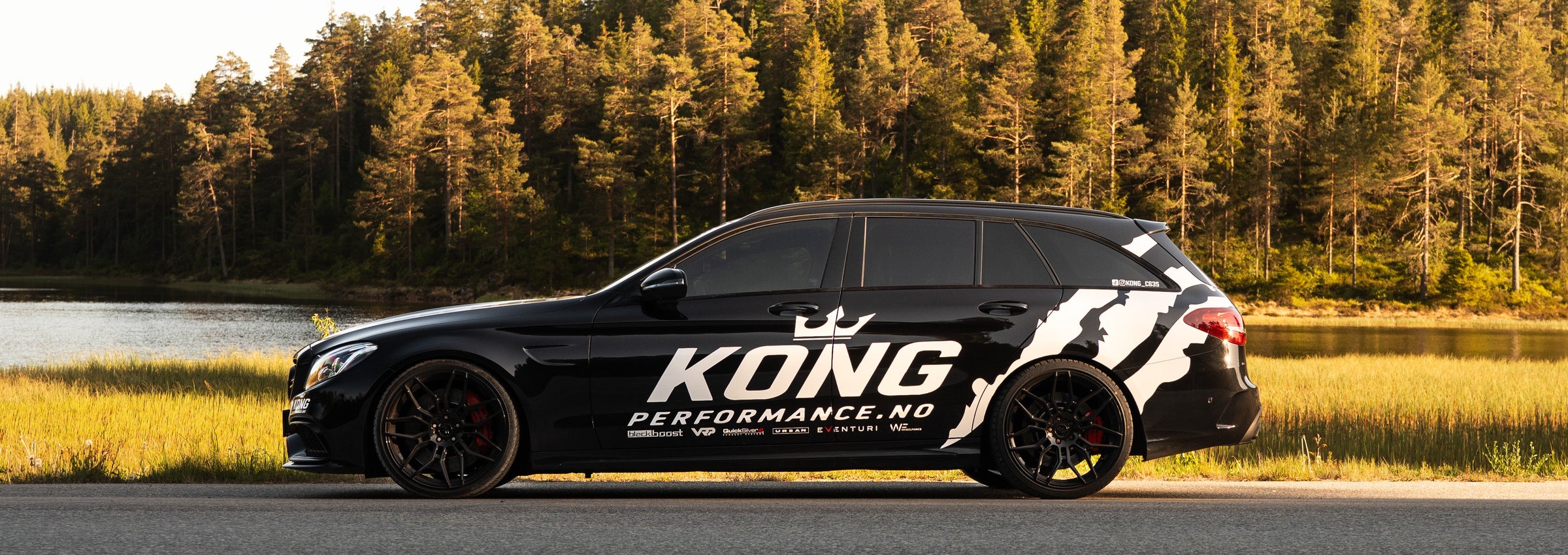 Om Kong Performance