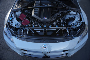 Downstar BMW G8X Hardware Kit installert i motorrom