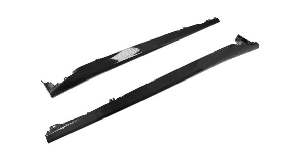 Novitec Ferrari 12Cilindri side panels (original Look/ set) - visible karbon