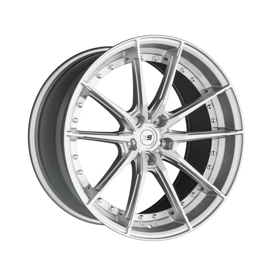SixNine FF-THREE felgsett - BMW M5 F90 - HyperSilver - foran, halvvinkel