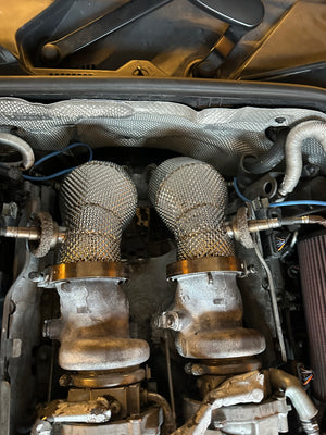 KONG – 3.5" Catted Downpipes for Mercedes-AMG C63 (W205) (2015–2021)