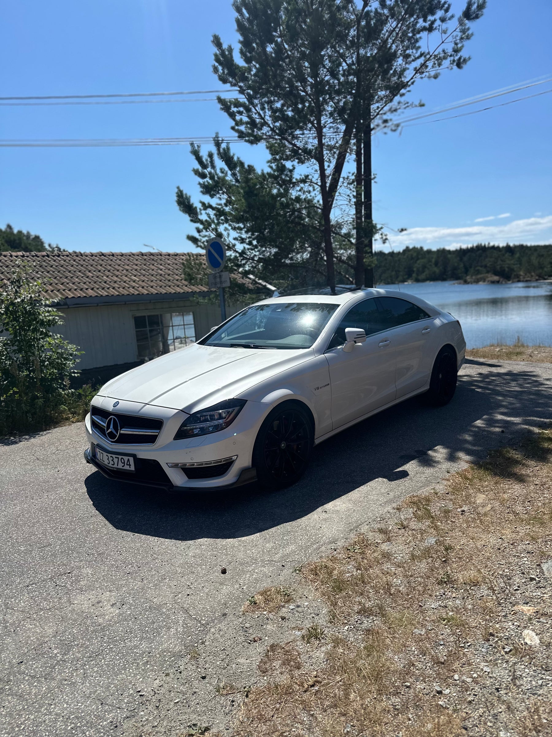 Mercedes CLS63 AMG - Luxury missile build