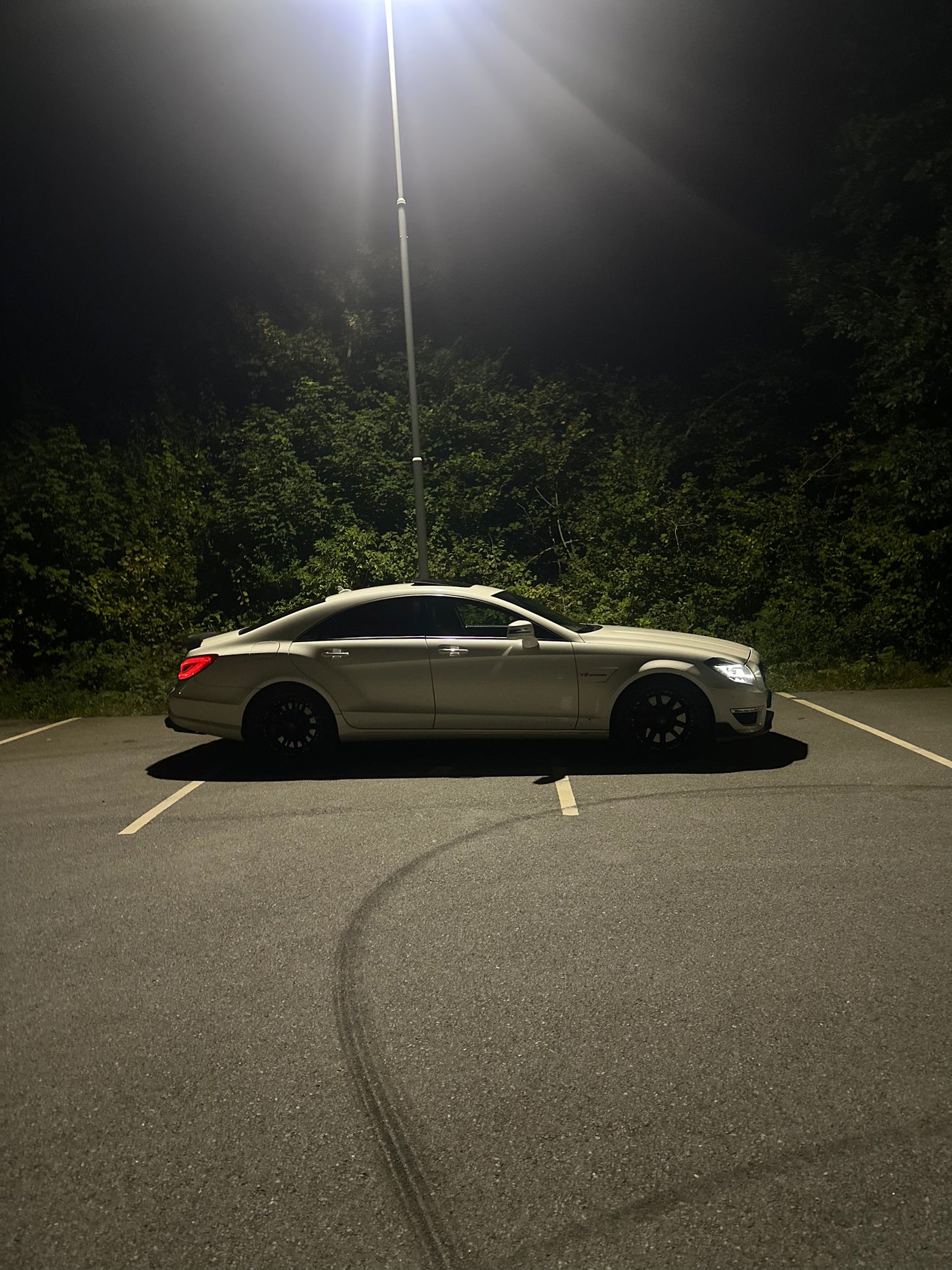 Mercedes CLS63 AMG - Luxury missile build