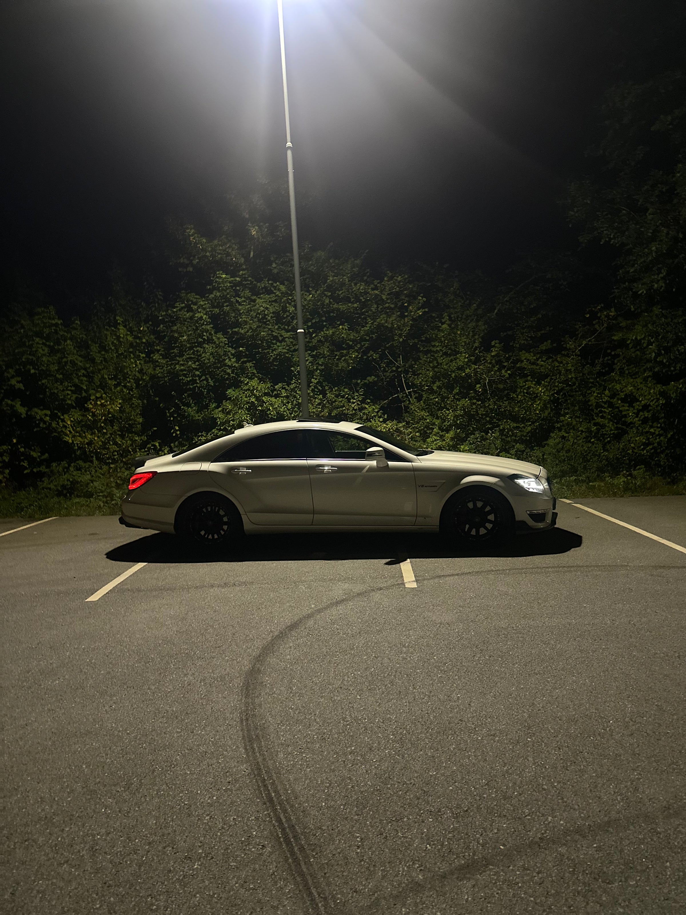 Mercedes CLS63 AMG - Luxury missile build