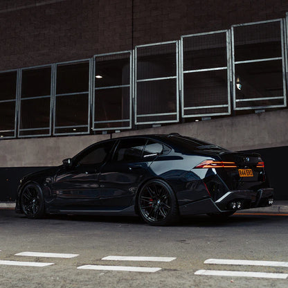 MHC+ BMW G90 & G99 M5 Performance Style Side Skirts – Pre-Preg Carbon Fibre