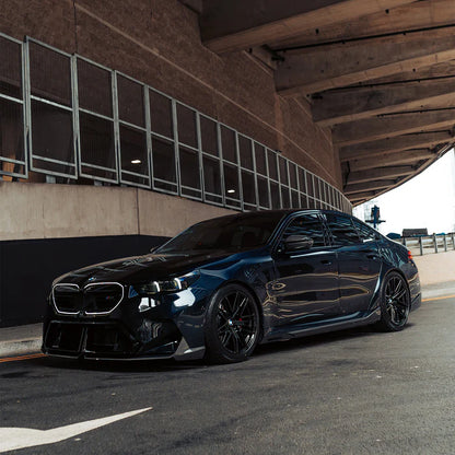 MHC+ BMW G90 & G99 M5 Performance Style Side Skirts – Pre-Preg Carbon Fibre