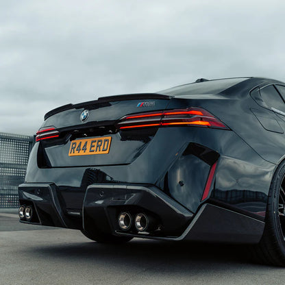 MHC+ BMW G90 M5 Performance Style Rear Spoiler i pre-preg carbon