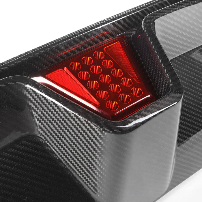 MHC+ BMW M5 F90 LCI CS Style Rear Diffuser m/ LED – Pre-preg carbon fibre