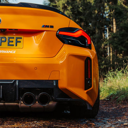 MHC+ BMW M2 G87 Edition 1 Rear Diffuser – 3-delt i gloss pre-preg carbon (G87)