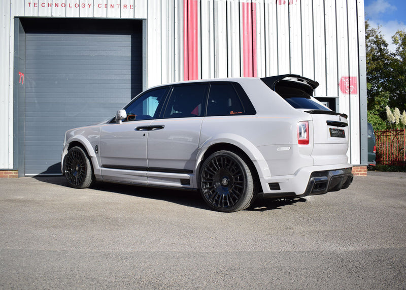 QuickSilver Rolls Royce Cullinan Titan Sports System med Sound Architect