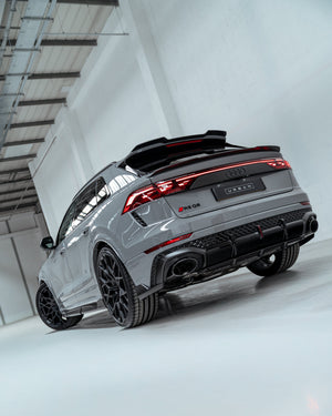 Urban Automotive Audi RSQ8 Facelift Carbon Diffusor - montert bakvinkel