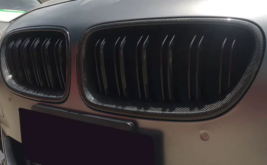 KONG Carbon Grill – BMW M5 F10 (2011–2017)
