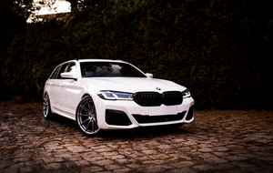 Japan Racing JR37 21" Felgsett — BMW 5-serie G30 / G31