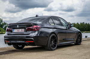 Japan Racing JR21 19" Felgsett — BMW 3-serie F30 / F31