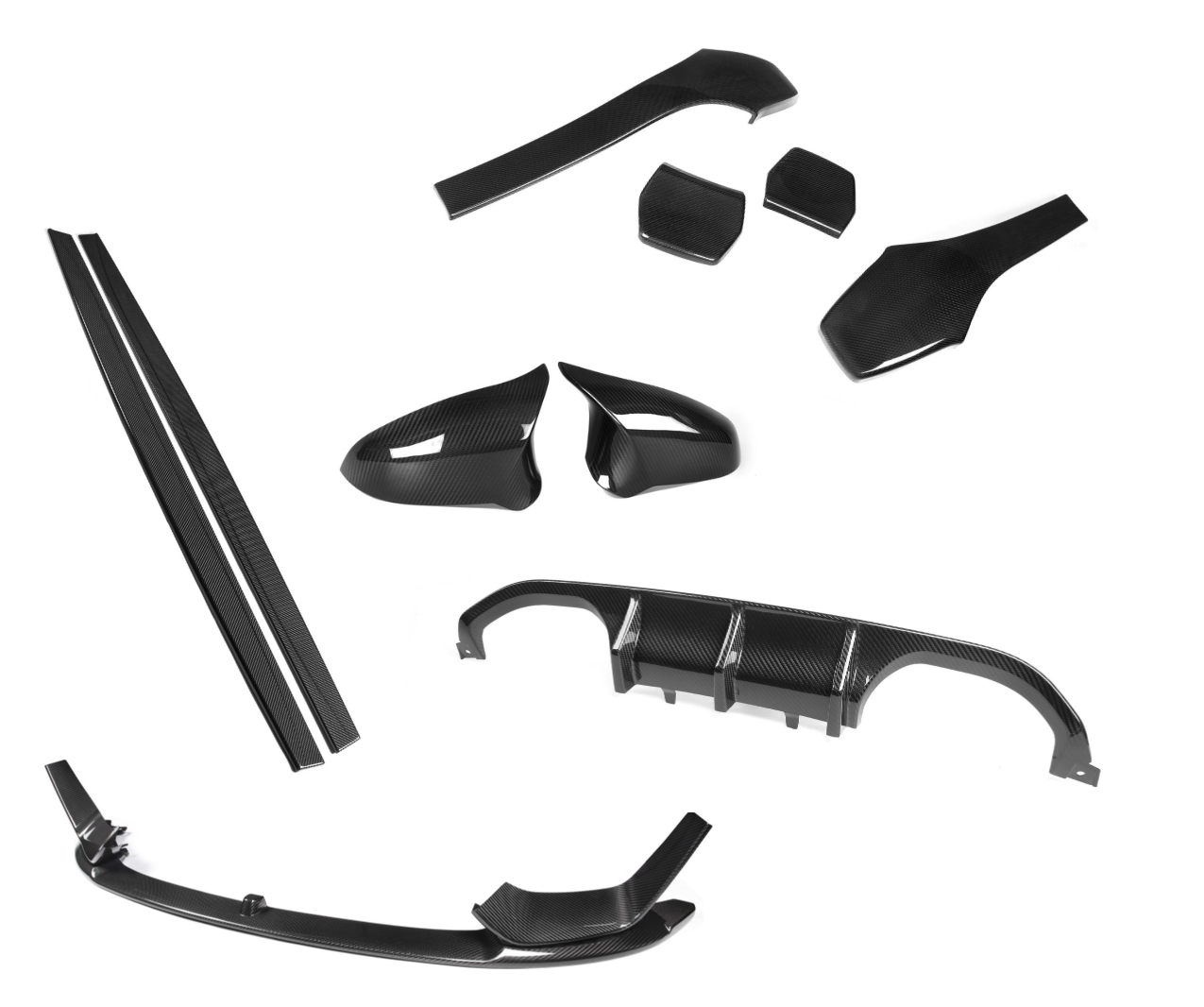 BMW M3 F80 / M4 F82 — SooQoo Carbon Kit (Frontleppe, Sideskjørt, Diffuser, Seterygg, Speil)