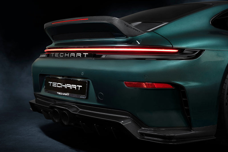 Techart Porsche 992.2 GT3 Rear Apron Lower Section Carbon — bakperspektiv forest green