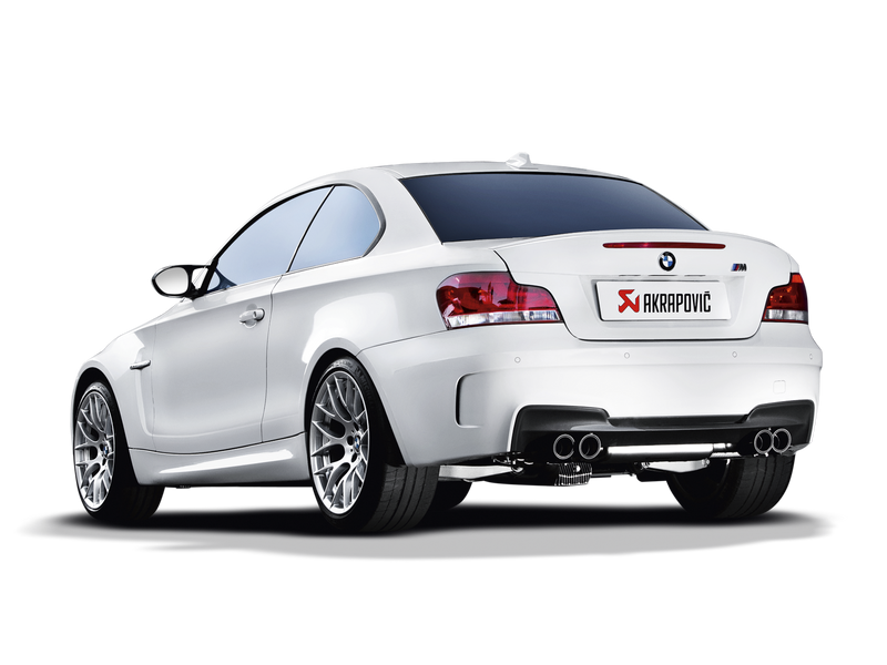 Akrapovic BMW 1M E82 Evolution Line — bakvinkel carbon eksostupper