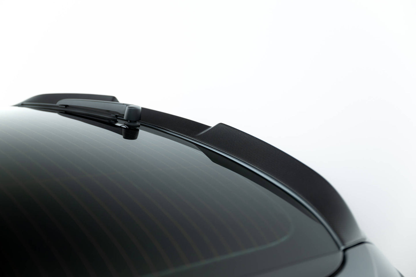 Prepreg Carbon Tailgate Spoiler (Lower) – Audi RS6 C8 (2019-2023)