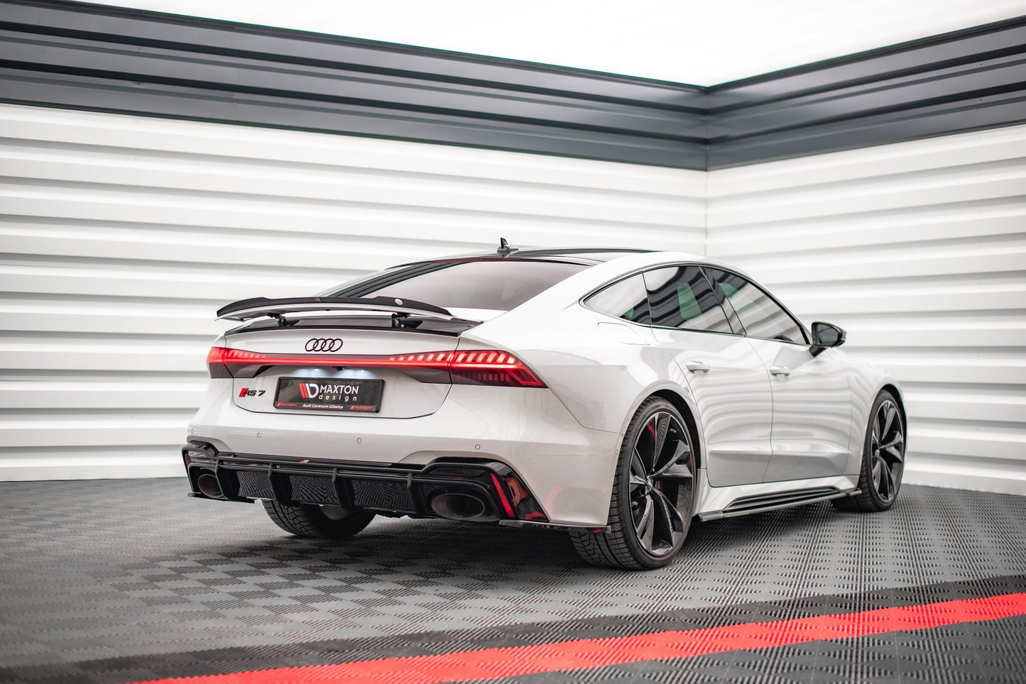 Rear Valance – Audi RS6 C8 / RS7 C8 (2019-2023)
